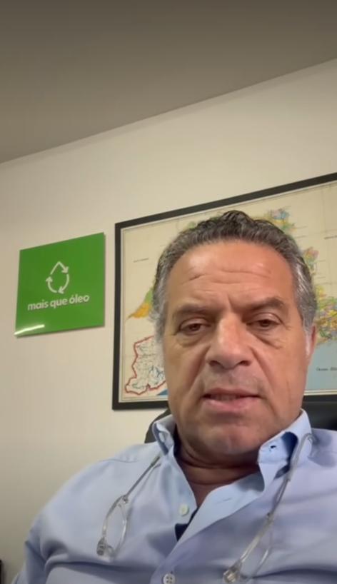 Nelson, da Captoleo, gravando seu depoimento sobre a mentoria