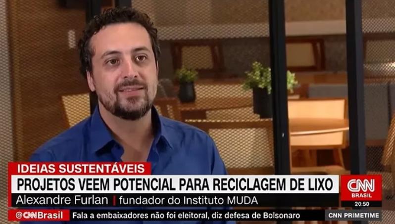 Alexandre Furlan Braz entrevistado no estúdio da CNN Brasil